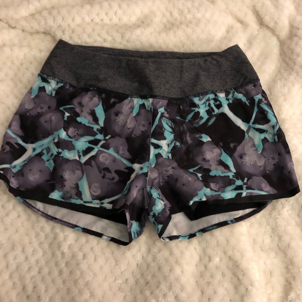 Running shorts